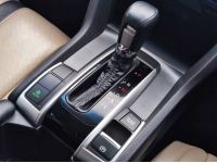 2017 Honda CIVIC 1.8 EL i-VTEC รถเก๋ง 4 ประตู รถบ้านมือเดียว ผ่านการตรวจสอบรถแล้ว รูปที่ 8